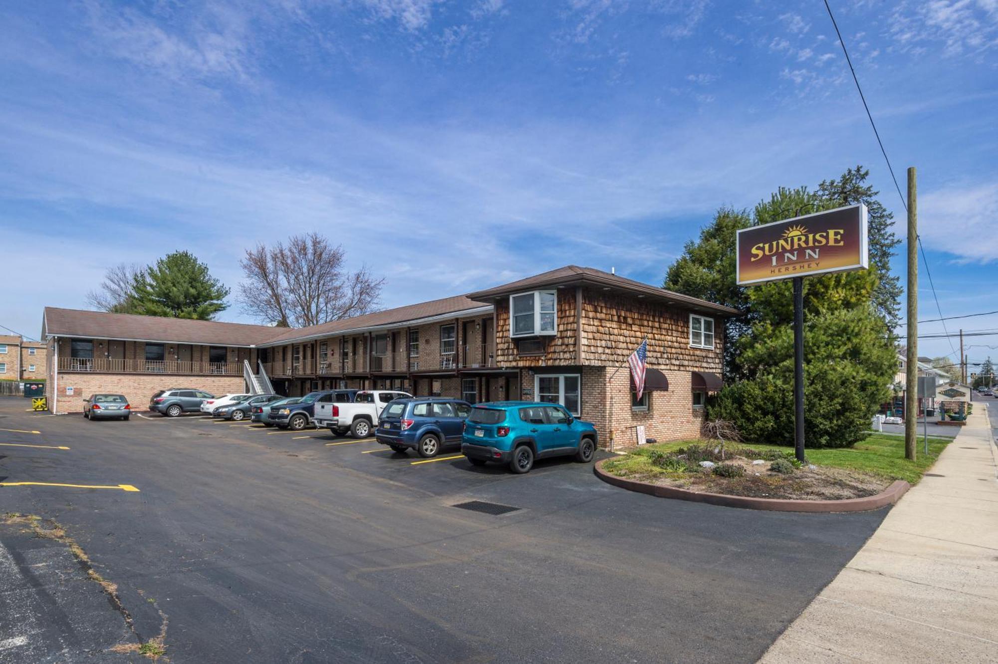 Sunrise Inn Hershey Bagian luar foto